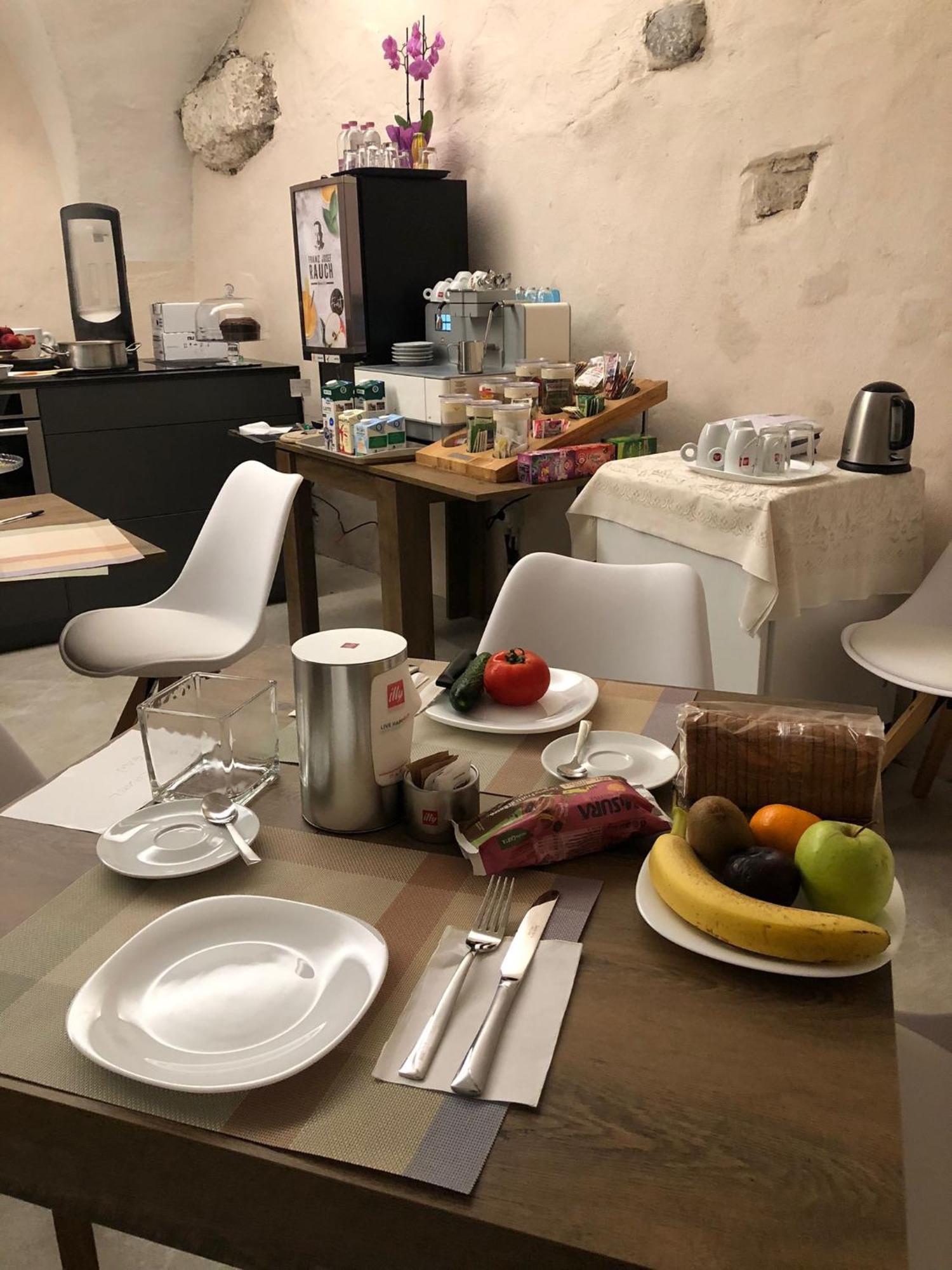 Al Vicolo Bed and Breakfast Τρέντο Εξωτερικό φωτογραφία