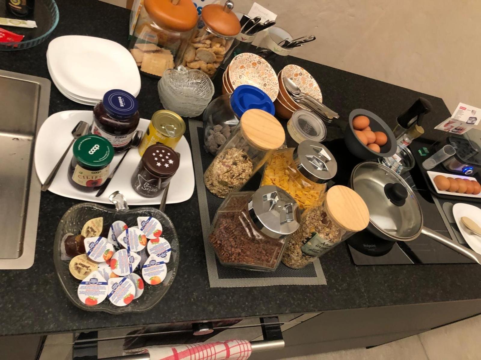 Al Vicolo Bed and Breakfast Τρέντο Εξωτερικό φωτογραφία
